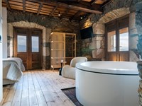 What are the apartments in our guesthouse like?